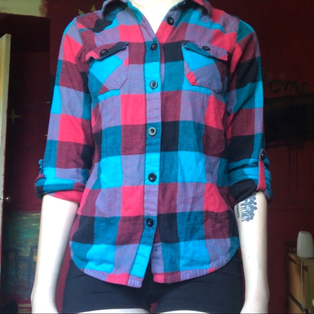 Multicolored Plaid Button Up Shirt || Size: M